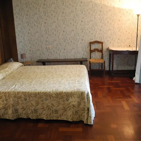 Camera floreale in Villa Miani-2